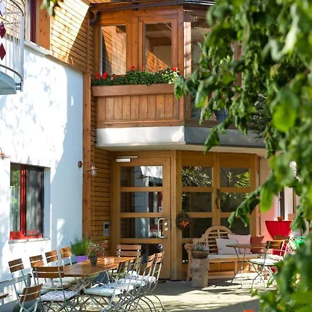 Landgasthof Lusenblick Hotel 3*